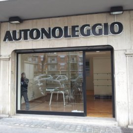 Insegne a Lettere in Lamiera 1