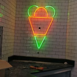 Insegne Neon 1