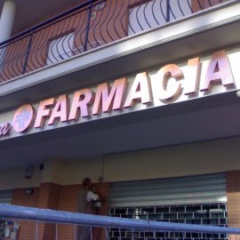 Insegne Farmacie 1