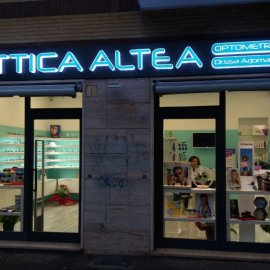 Insegne a Lettere in Plastica 1